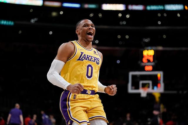 徐杰压哨绝杀！广东险胜山西 吉伦沃特46分