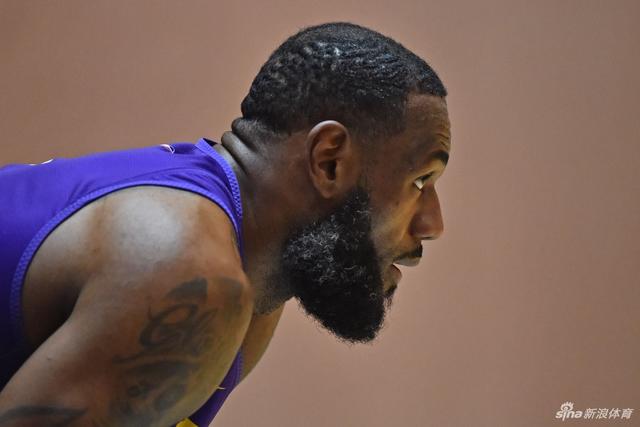 詹姆斯41+20天津送吉林6连败 北控克广厦6连胜